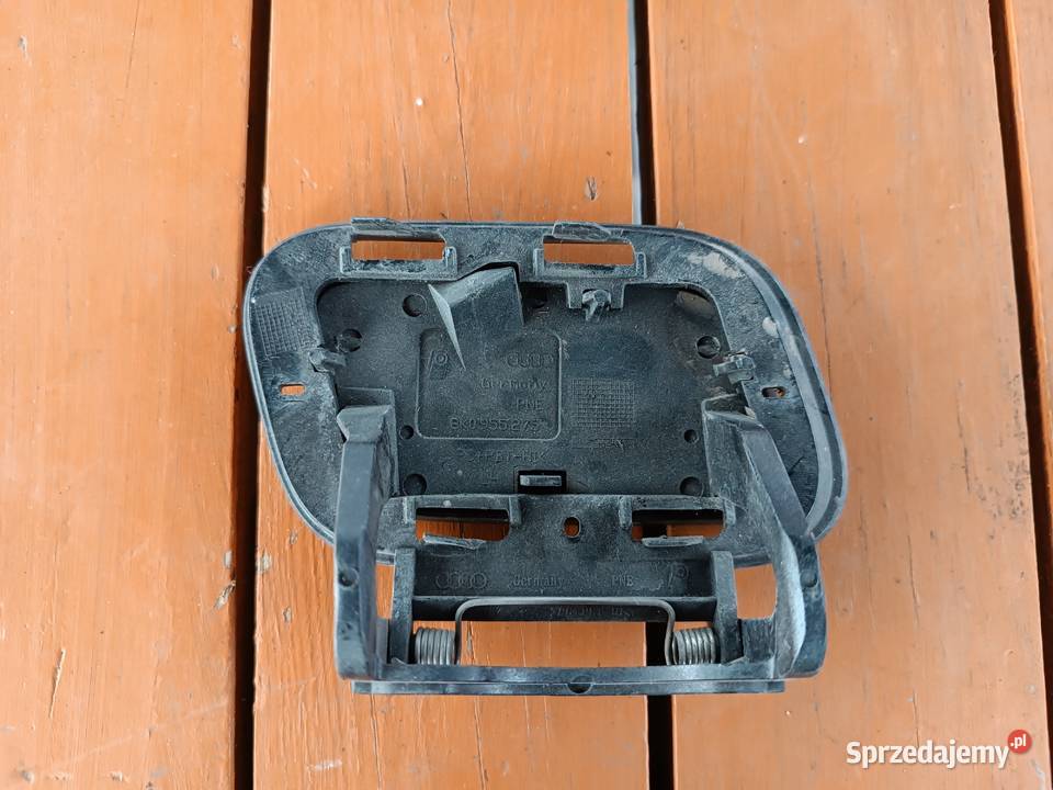 Zaślepka spryskiwacza lewa Audi A4 B8 0812 osobowe Turek