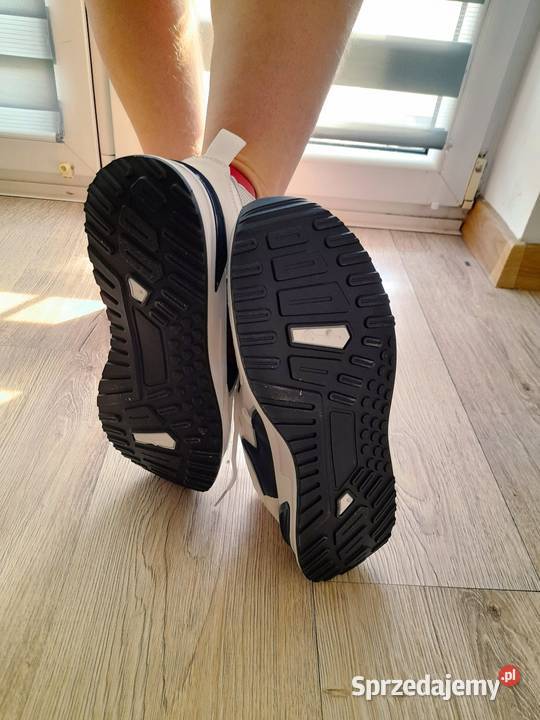 Męskie niskie sznurowane buty do biegania z skóra ekologiczna Sportowe