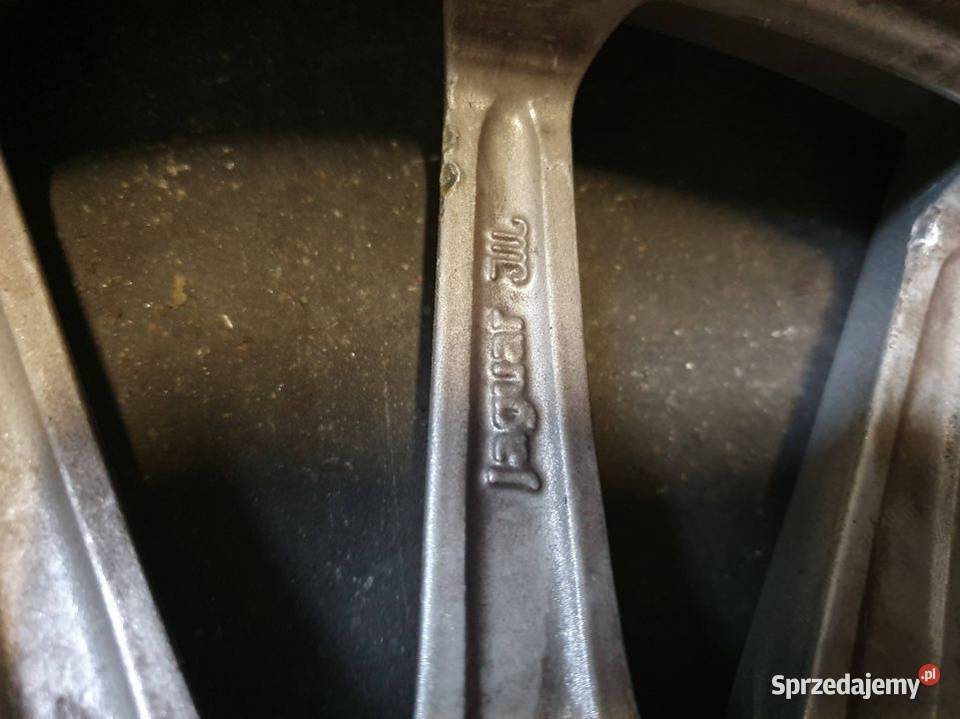 FELGA ALUMINIOWA 17 JAGUAR XF PURE GX631007BA osobowe