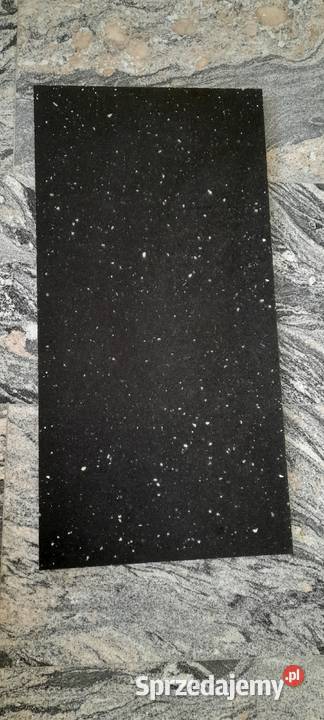 Konglomerat kwarcowy NEGRO LUCIENTE 60x30x2 mat Przemyśl