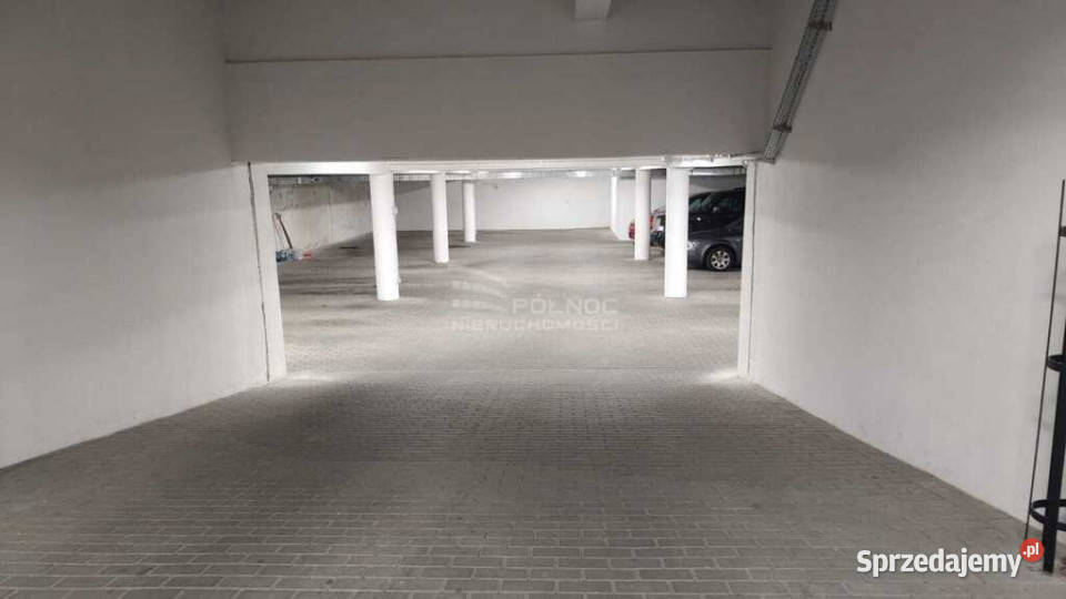 4 miejsca postojowe Biała Podlaska do sprzedania 2133zł/m2