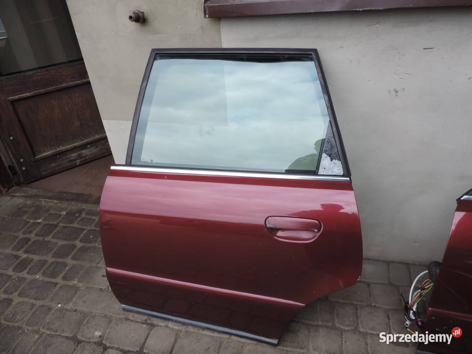AUDI A4 B5 FL KOMBI DRZWI LEWY TYŁ LZ3L Drzwi