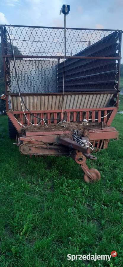 Przyczepa objetosciowa brandys d 47 do trawy uszkodzony małopolskie Wadowice