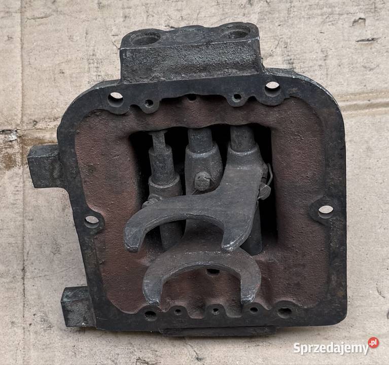 Pokrywa skrzyni biegów Gaz 51 Lublin ciężarowe śląskie Lubliniec sprzedam