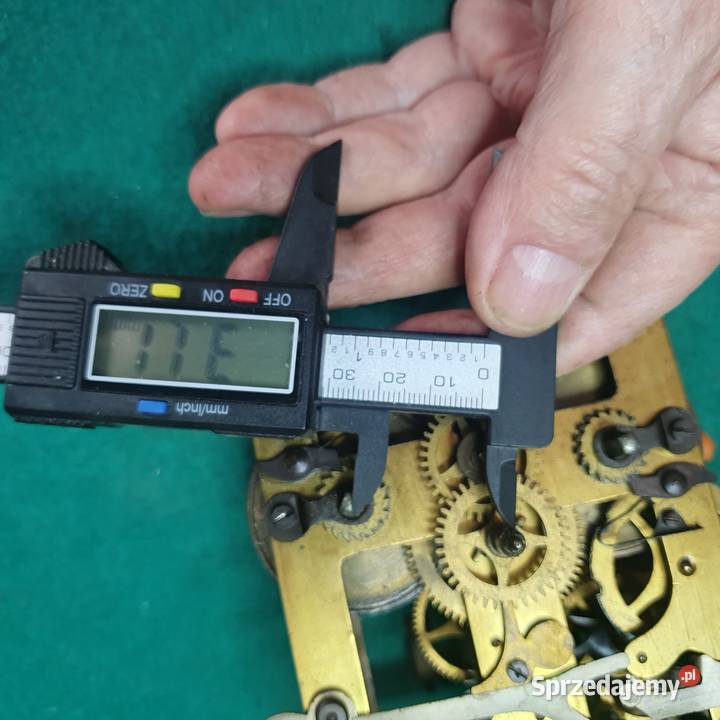Sprawny mechanizm ażurowy GB P42 Antyki Wrocław