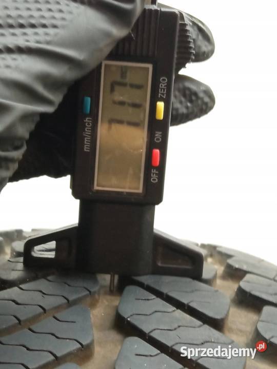 OPONA CAŁOROCZNA DĘBICA NAVIGATOR 19560R15 3518