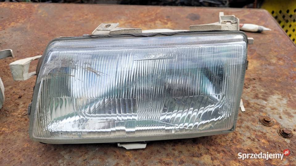 Lampy przód Opel Astra J osobowe Łagów