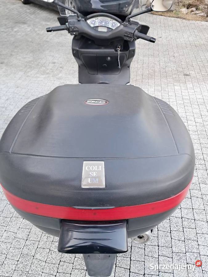 Skuter Yamaha X Nysa