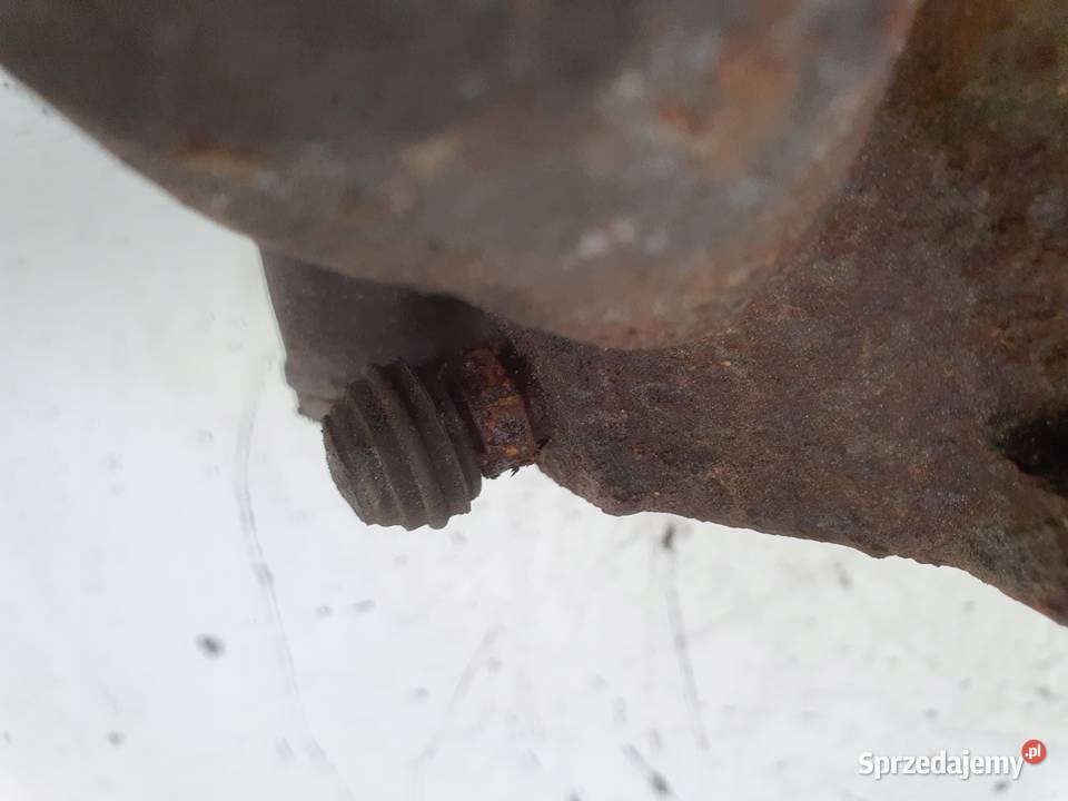 Volvo XC60 I PRZEDNI ZACISK HAMULCOWY lewy przód osobowe Chełm