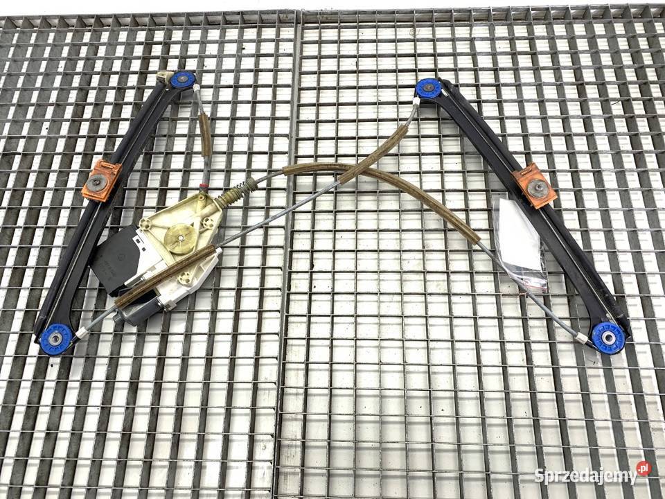 PODNOŚNIK SZYBY PRAWY PRZÓD AUDI A3 8P Hatchback