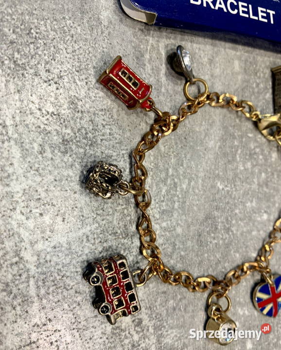 Nowa bransoletka z przywieszkami Stalowa Wola