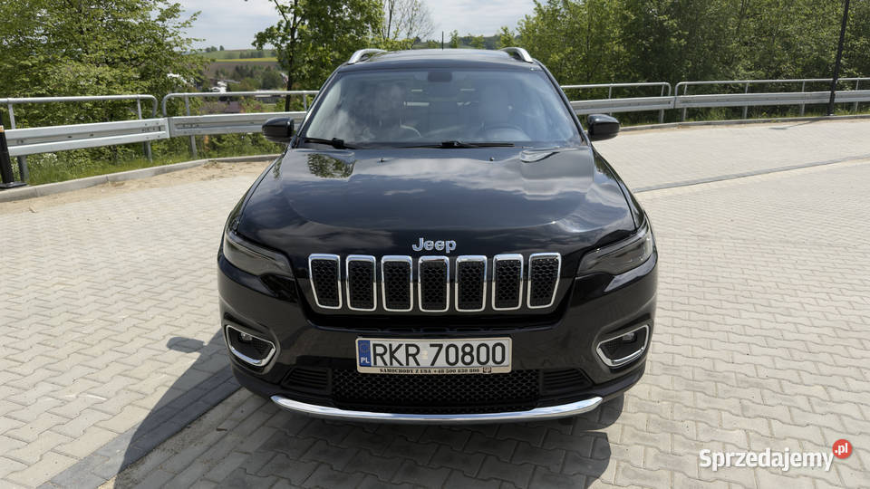 Jeep Cheeroke KL 2019 32 V6 Limited Rymanów