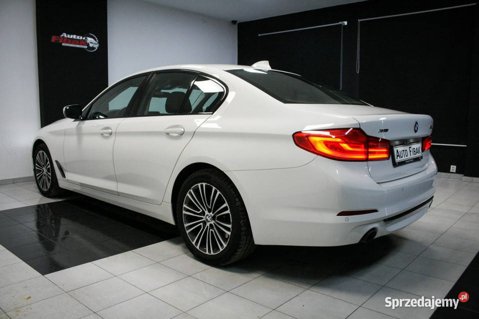 BMW 520 520dxDriveSportLineSalon PolskaI światła przeciwmgielne BMW łódzkie Konstantynów Łódzki