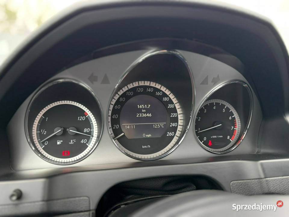 Mercedes C 180 xsenon ledy kompressor W204 manualna Lębork