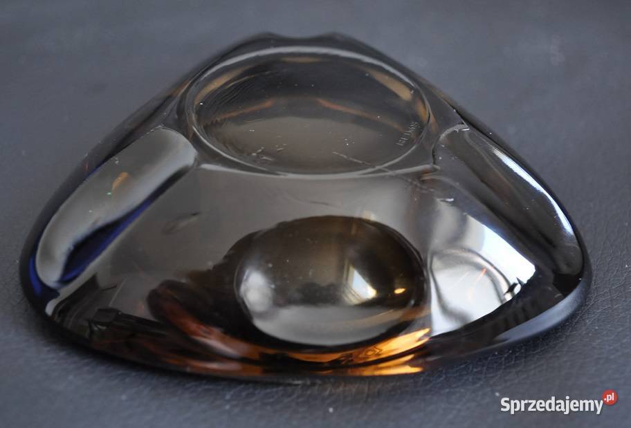 Trójkątna popielniczka z Francji mazowieckie Warszawa sprzedam