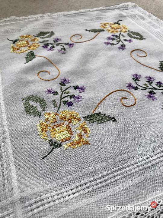 Biała serwetka vintage retro ręcznie haftowana w biały Warszawa