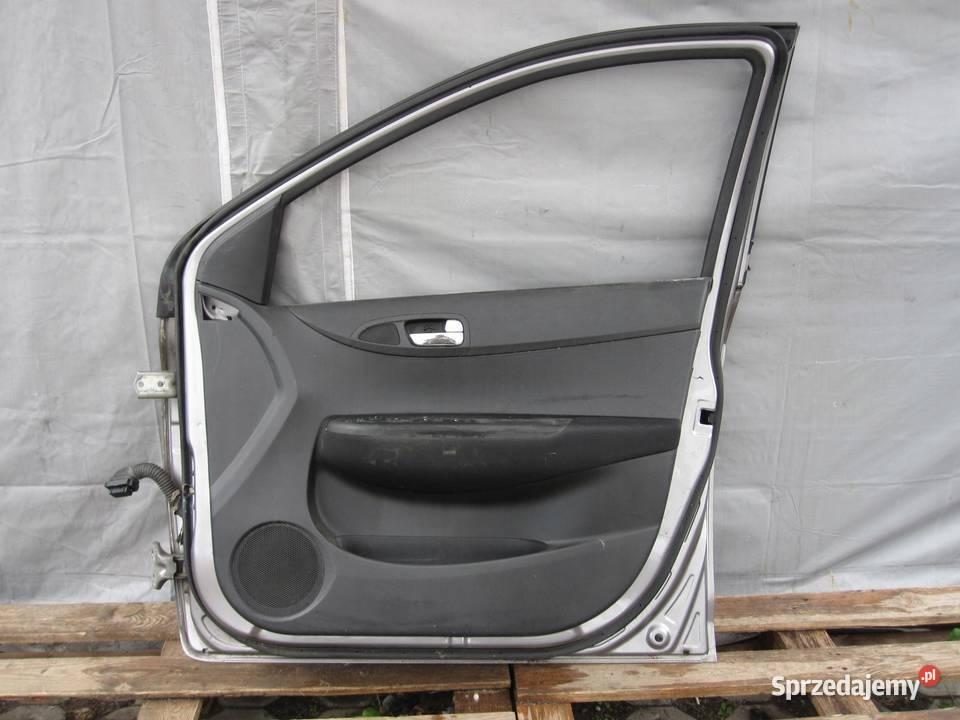HYUNDAI I20 I LIFT 13r HB 5D drzwi prawe przód Drzwi