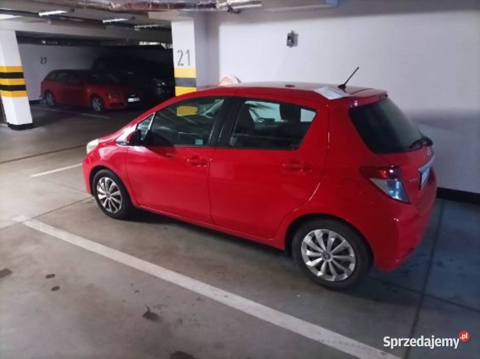 Sprzedam TOYOTE YARIS rocznik2013 10 b gaz podlaskie Białystok