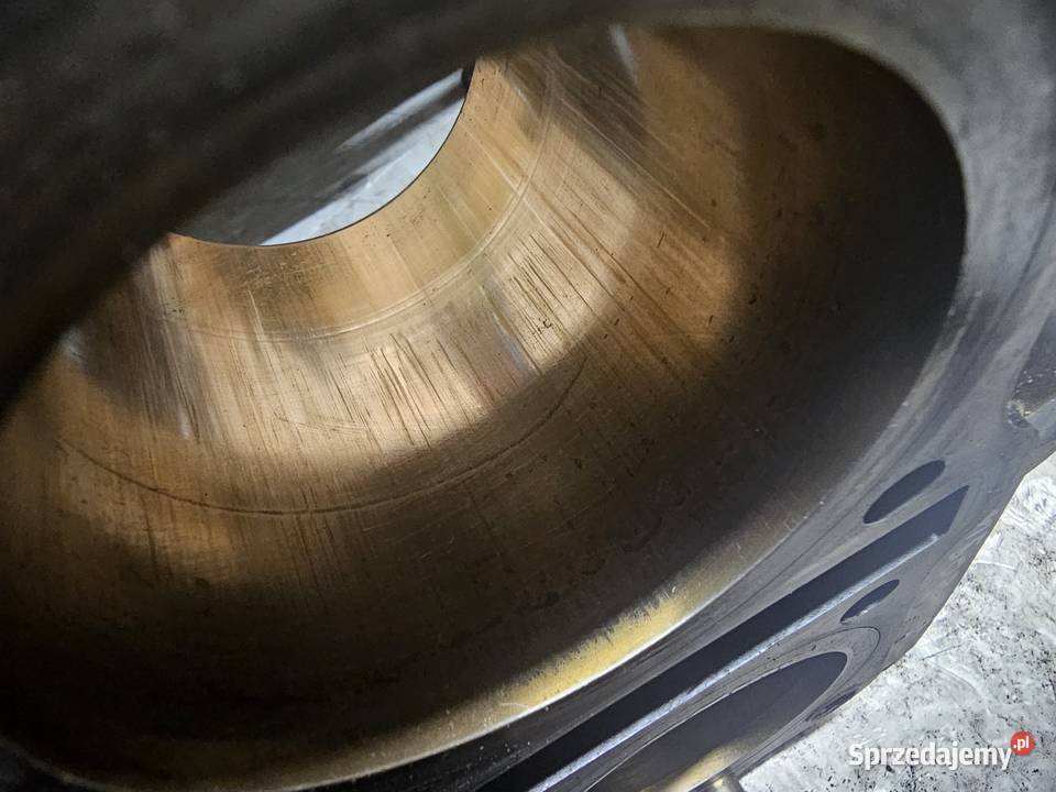 Suzuki GS 500 cylinder cylindry tłoki tłok GS500 Cylindry, głowice, pierścienie dolnośląskie Jelenia Góra