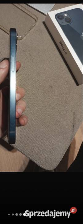 Iphon 13 4 GB RAM i 128 GB pamięci czytać opis Apple / iPhone
