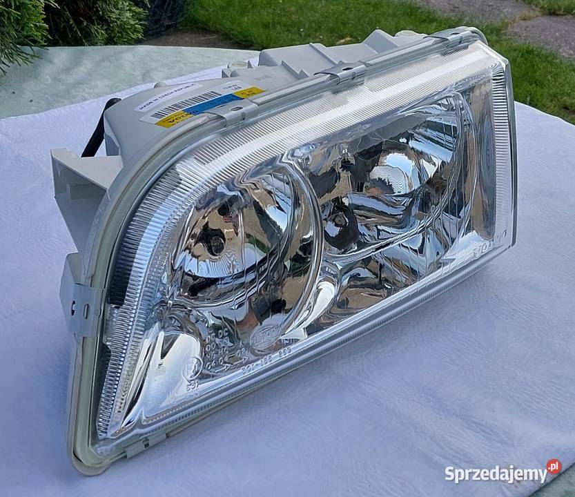 LAMPA REFLEKTOR LEWY PRZÓD VOLVO S40 V40 Mielęcin
