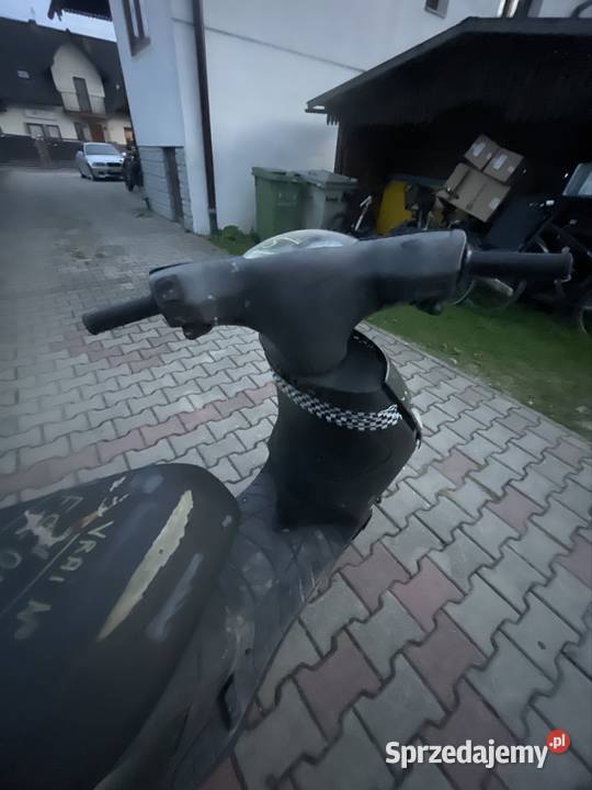 Skuter Piaggio ZIP czterosuwowy Czarny Dunajec