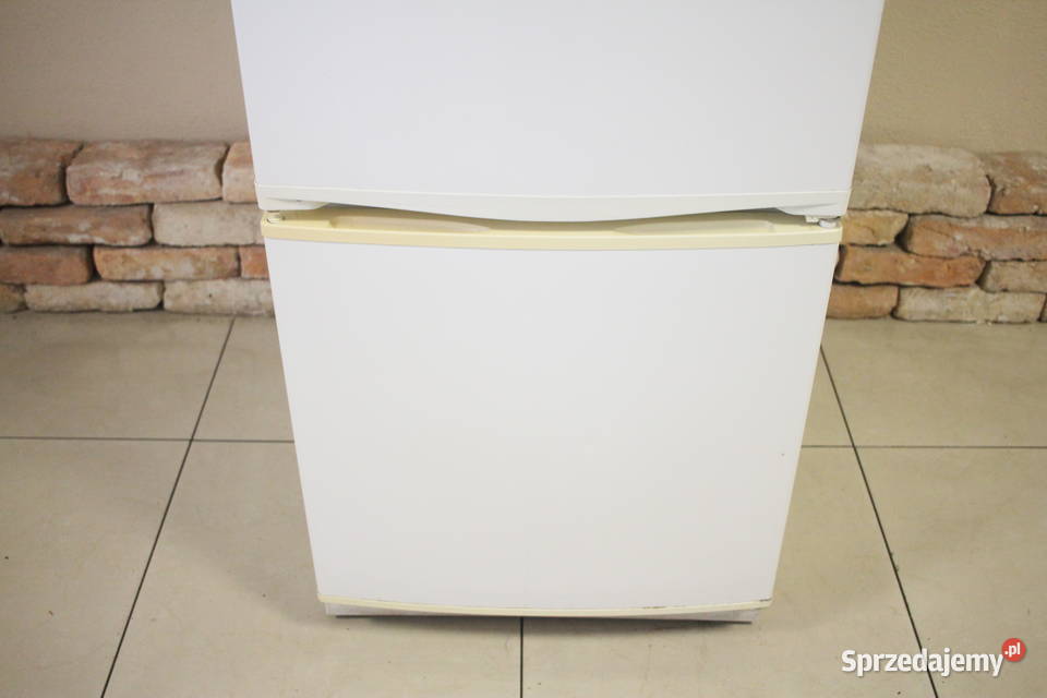 Lodówka jednodrzwiowa Whirlpool ARZ 917H Pszczyna sprzedam