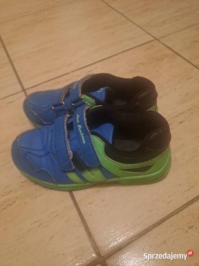 Adidasy chłopięce 33 Dynów sprzedam