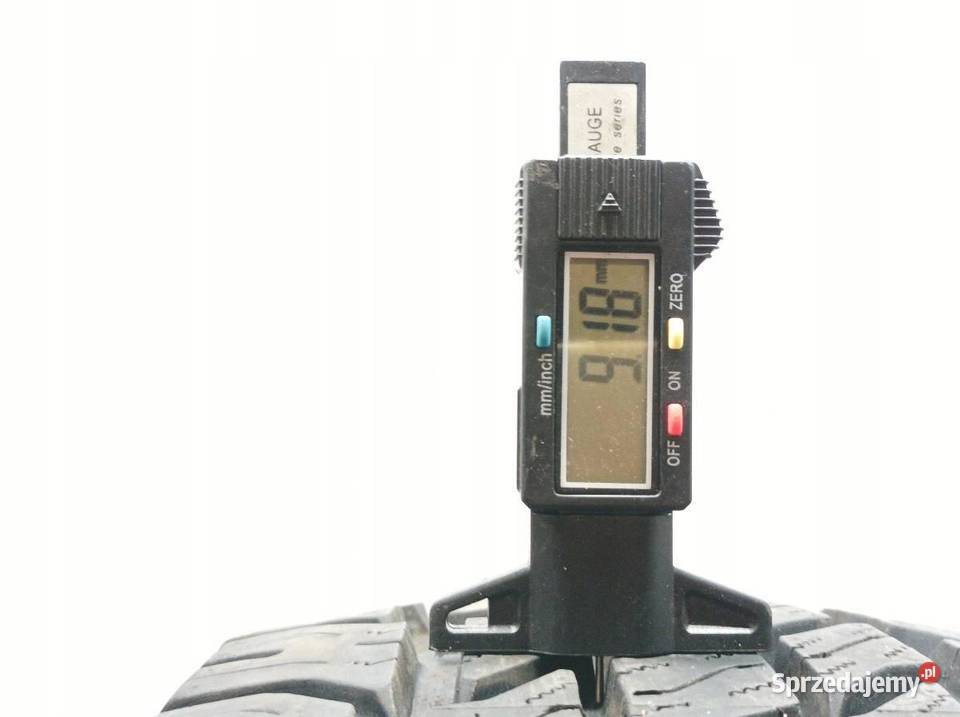 OPONA ZIMOWA PIRELLI SCORPION ST 23570R16 sprzedam