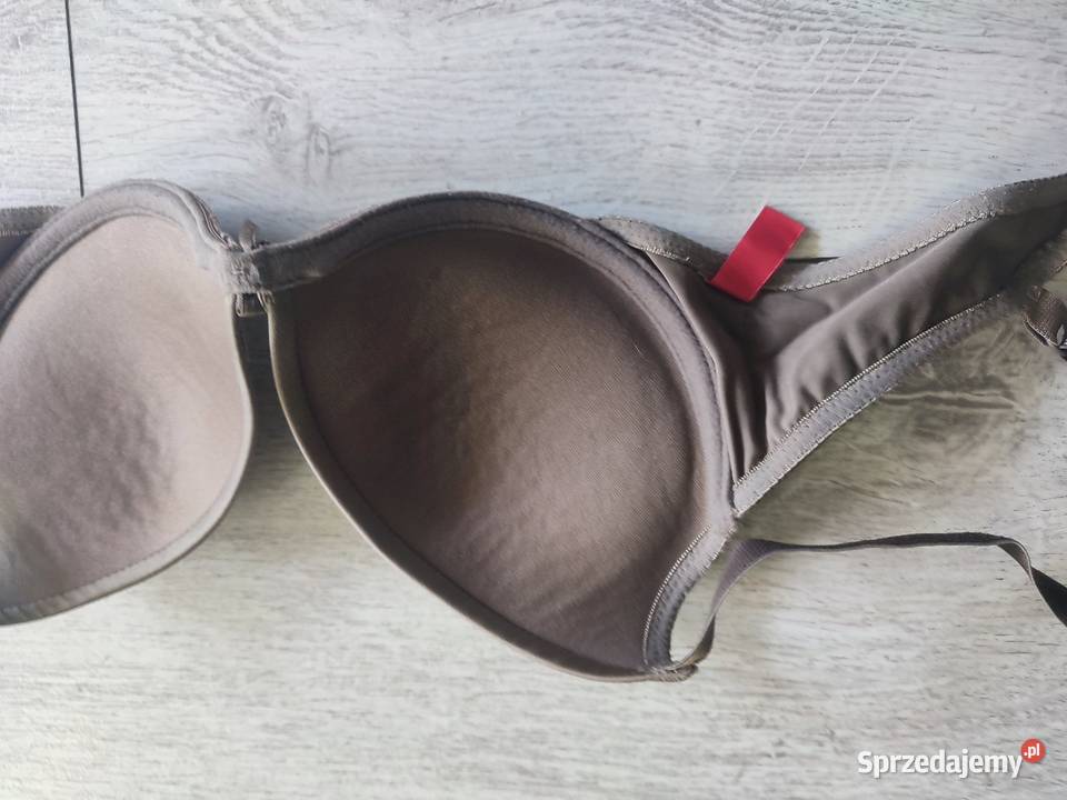 Biustonosz pushup Triumph Częstochowa sprzedam