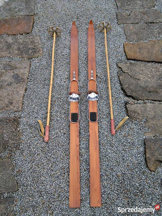 Stare drewniane narty retro z kijami dolnośląskie Szklarska Poręba
