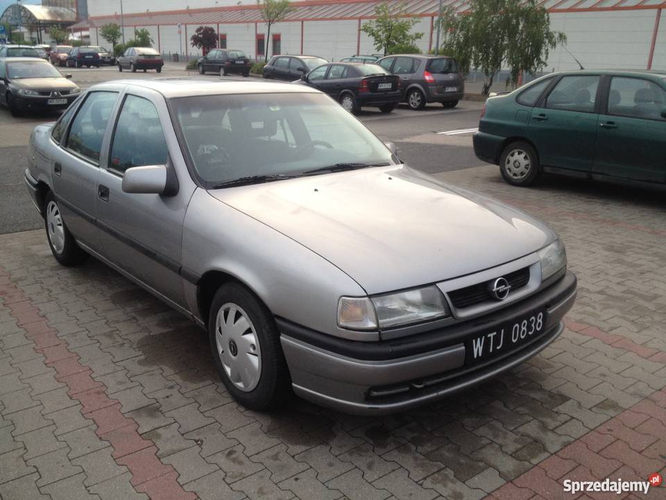 Opel Vectra A 16i 1995r Radom