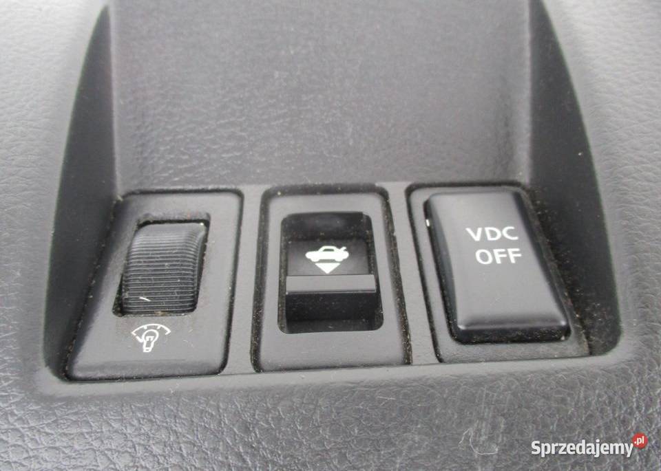 PLASTIK OSŁONA POD KIEROWNICĘ INFINITI G35 COUPE osobowe Nowy Tomyśl