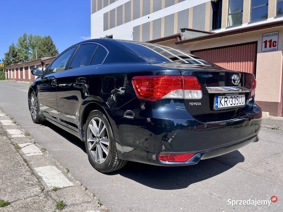 Toyota Avensis III 18 Premium benzyna automat automatyczna sprzedam