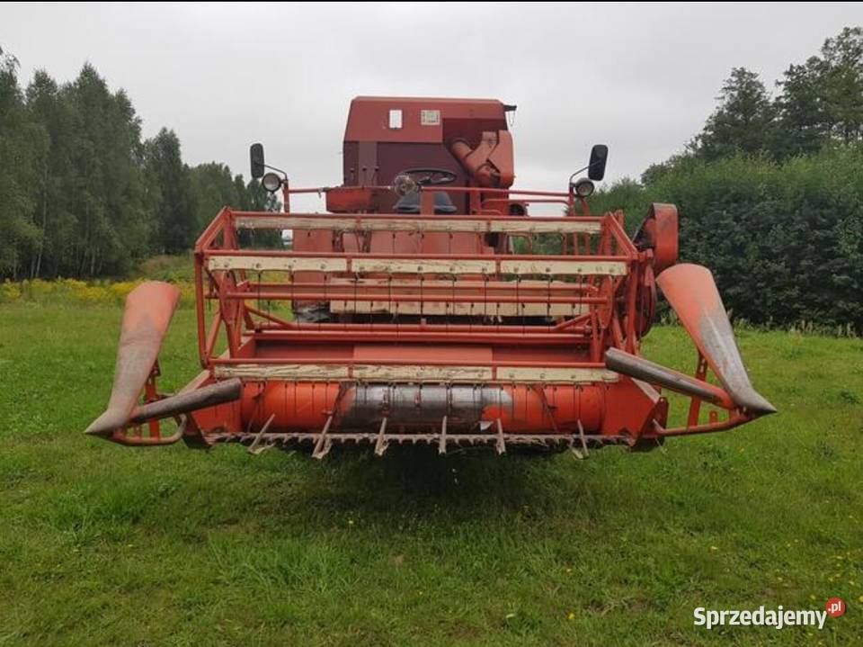 Kombajn marki Fahr M66 Zbożowe Nowa Słupia