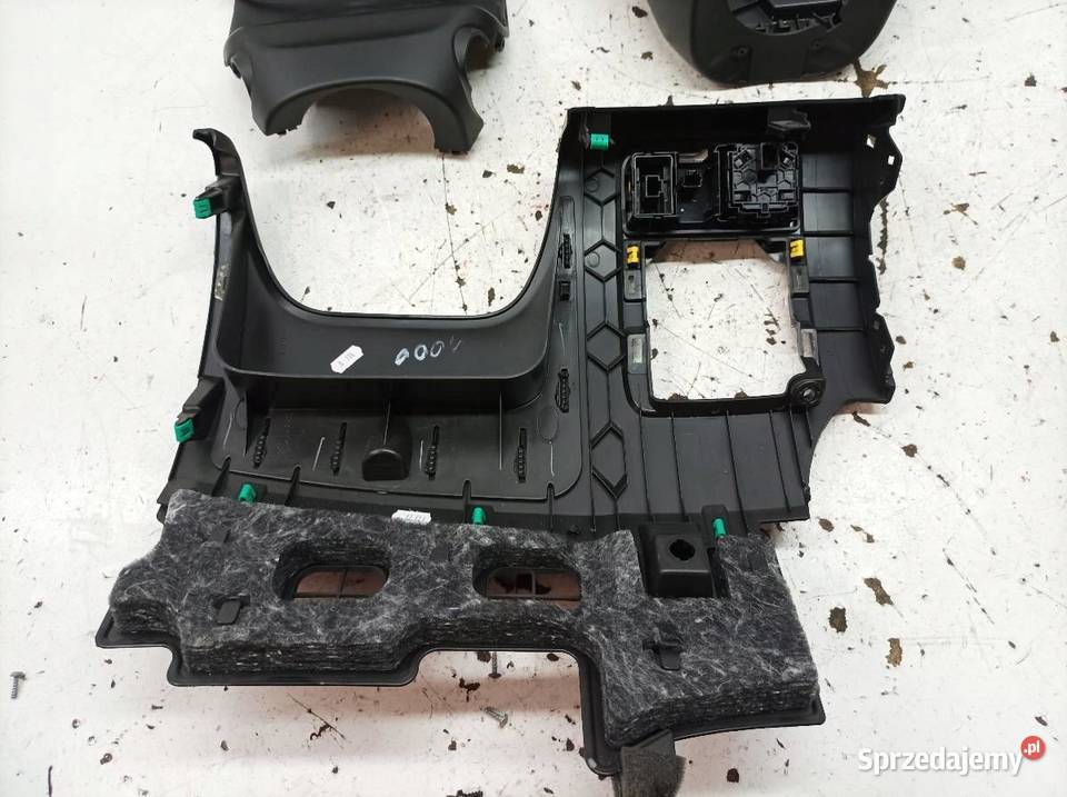 OBUDOWA KIEROWNICY LICZNIKA OSŁONA POD sprzedam