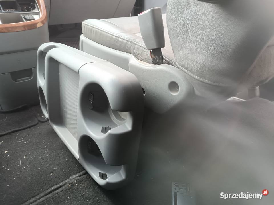 Kia Carnival Półka Cupholder Stolik składany Schowki, półki
