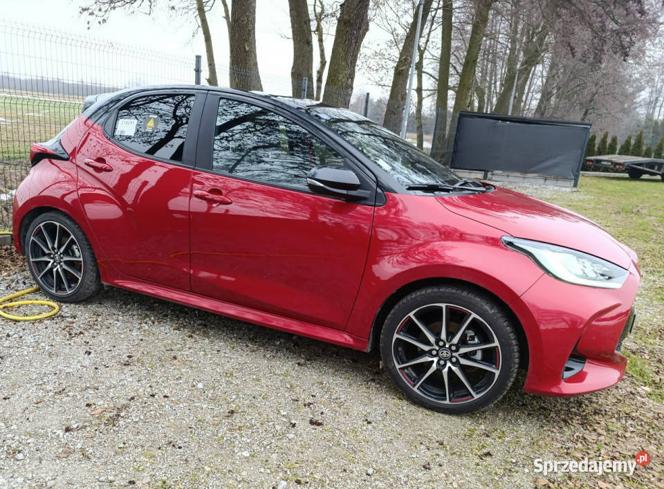 Toyota Yaris Toyota Yaris Hybrid 15 GR Sport IV ASR (kontrola trakcji) wielkopolskie