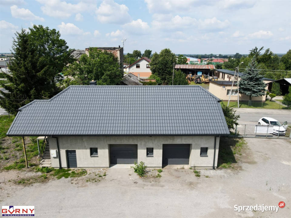 sprzedaży lokalu Gomulin 1780m2