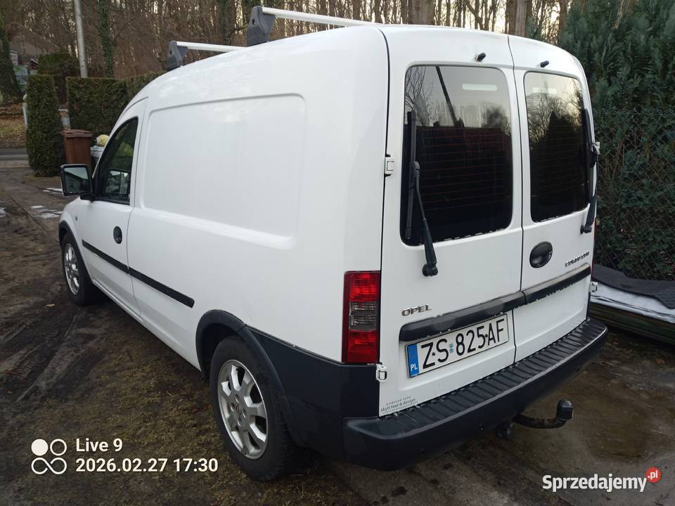 Opel Combo 2009 ważne opłaty Szczecin
