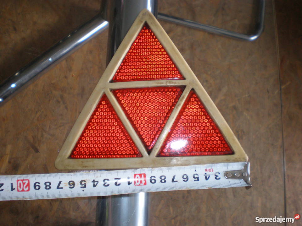 KolekcjonerskiTrójkąt odblaskowy ZEMPraszka z Barlinek