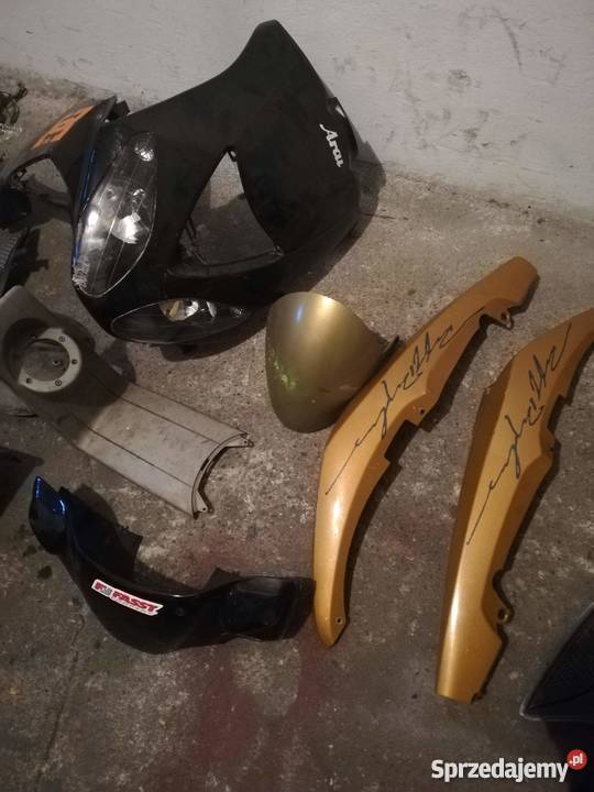Plastiki Piaggio nrg 50 Części motocyklowe sprzedam