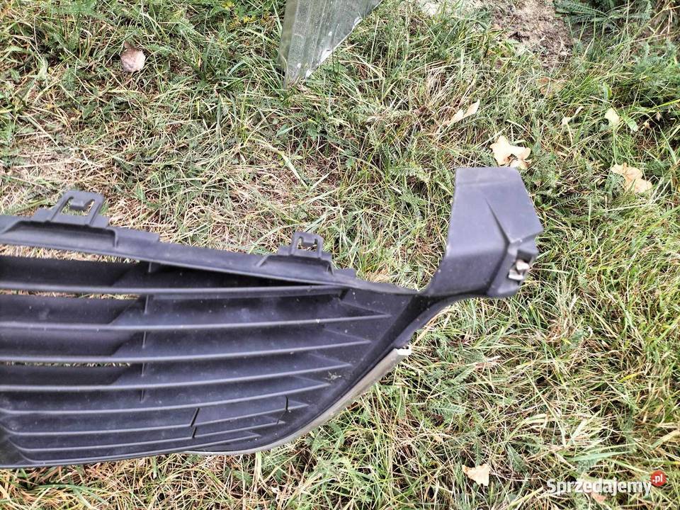 Toyota Yaris III lift Grill kratka atrapa mazowieckie Warszawa