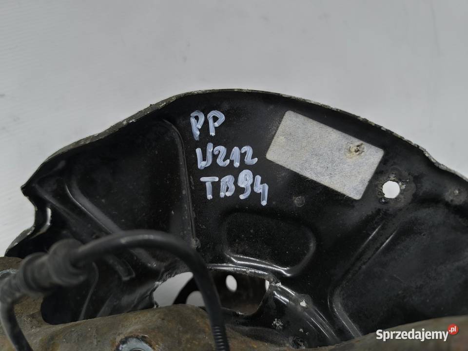 ZWROTNICA PRAWY PRZÓD MERCEDES EKLASA W212 22 Zwrotnice