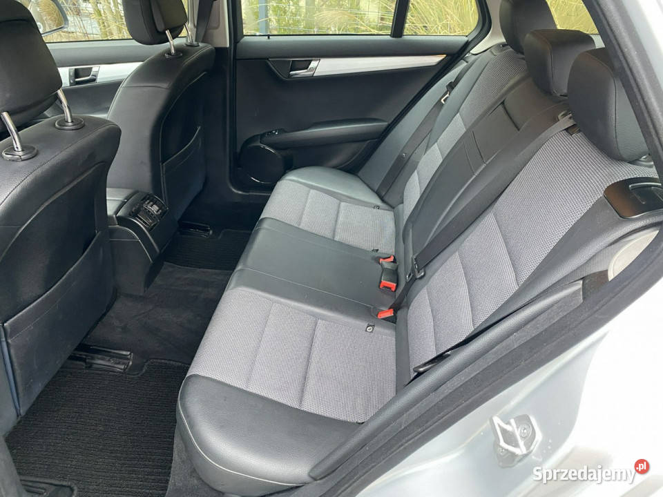 Mercedes C 200 zadbana 100 oryginalny nawigacja Poznań