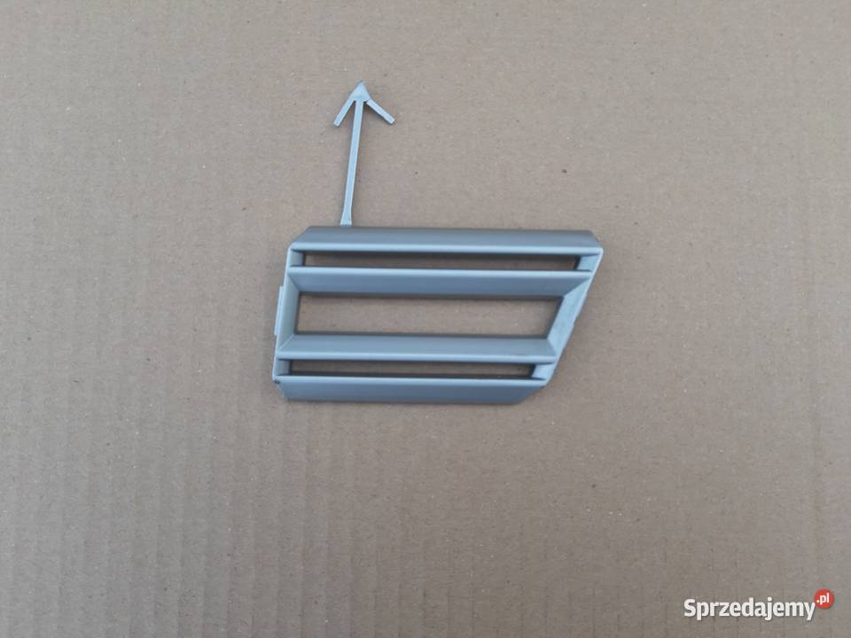 VOLVO FH4 F16 ZAŚLEPKA GRILLA ATRAPY PRAWA ciężarowe