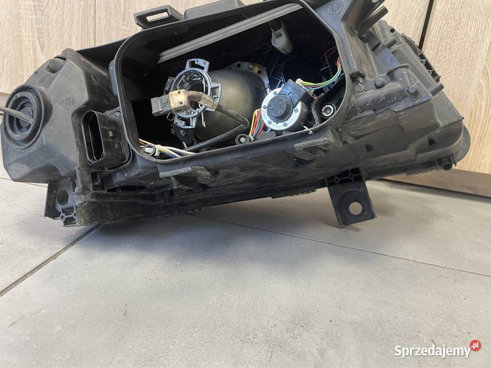 Audi A6 c6 reflektor xenon lewy Lewe Kozubszczyzna