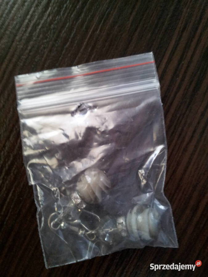 Kolczyki nowe kulki zielone Pszczyna