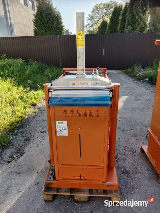 Zgniatarka Kompaktor prasa belownica do foli Produkcja Drzewica