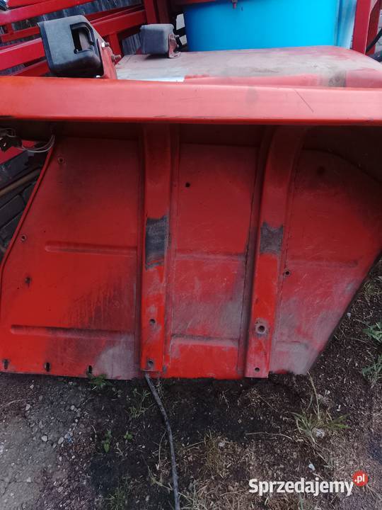 Sprzedam błotniki do MF komplet przód i tyl Radom
